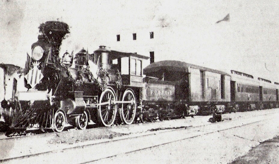 Tren inaugural de la linea