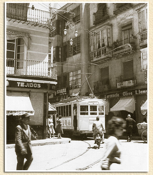 Tranvia en la Plaza de San Ginés, foto : Antonio Navarro