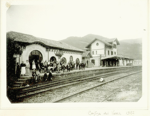 Estacio de Mieres , año 1927