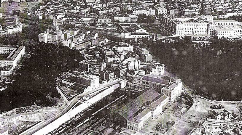 Vista Aerea de la estacion de Principe Pio en Madrid