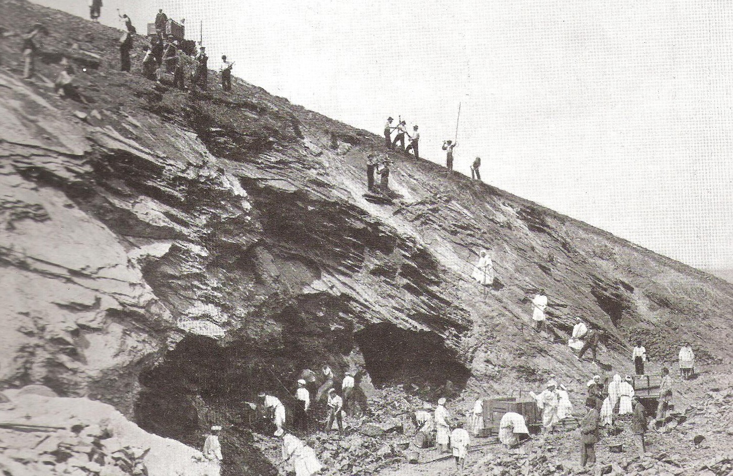 Setolazar, frente de mina, semanario La Esfera año 1916