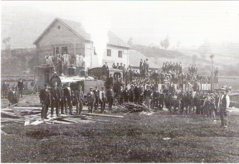 Primer Tren a Villablino, foto MSP, fondo Estreban Gonzalo Rogel