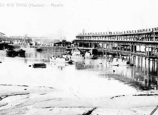 Muelle de Rio Tinto , postal comercial, fondo : Miguel Diago Arcusa