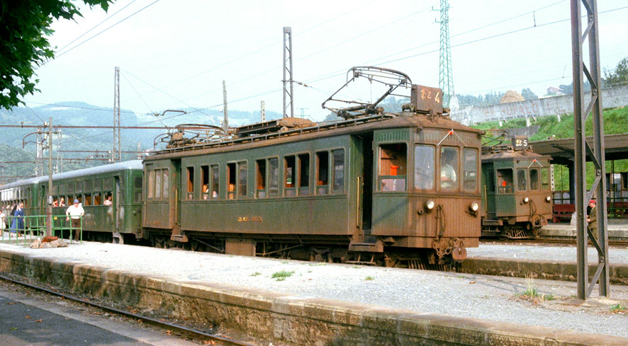 Estacion de Zumaya , enlace con Vascongados