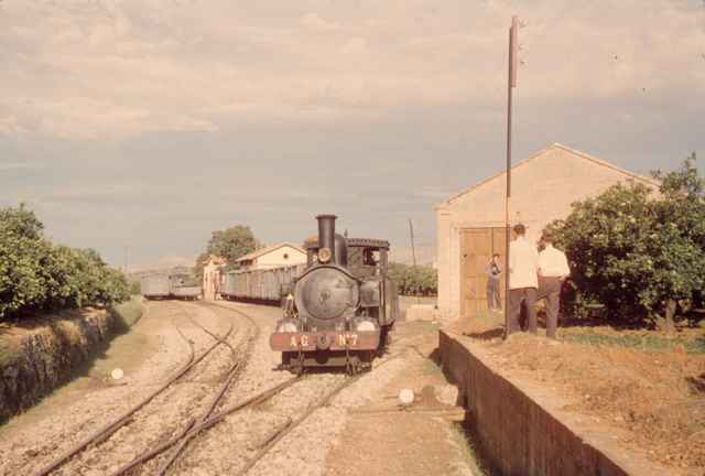 Estacion de Villalonga,