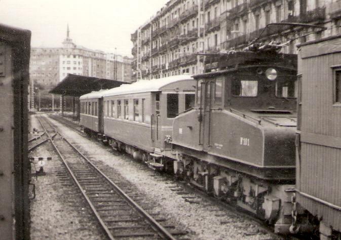 Estacion de Amara en San Sebastian , julio 1978, foto: Juan Peris Torner