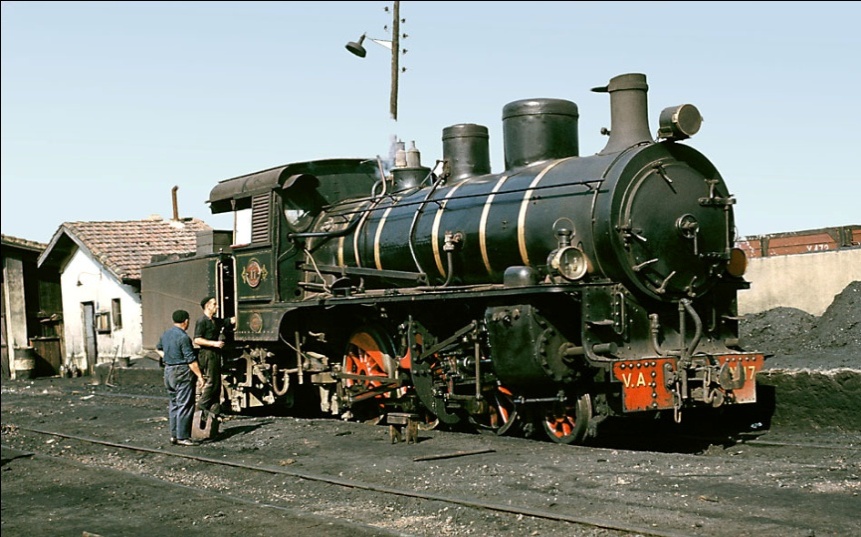 Locomotora nº 17 en Oviedo, 