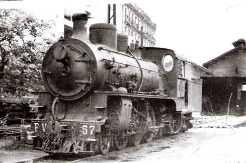 Locomotora nº 57 "Gorbea" en la estacio0n de Amara