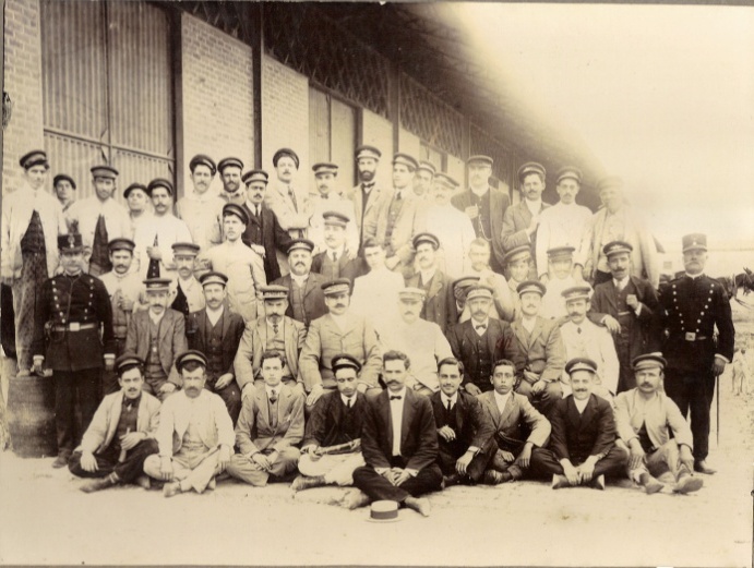 factores de la estacion de Jerez, en un homenaje a 