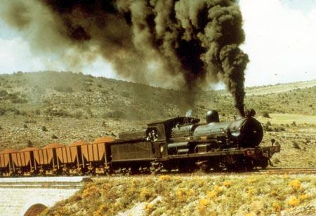 Tren de mineral con la SM-2 "Carlota" descentete a Sagunto, foto de