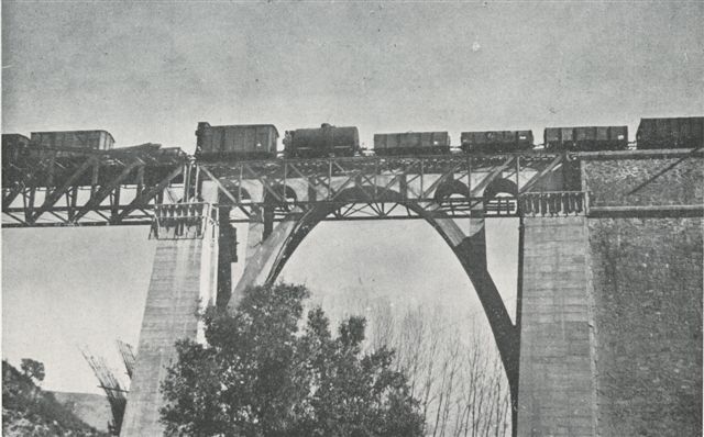 Viaducto de Murtigas , en construccion, foto Jose Ramón Manzano Barredo