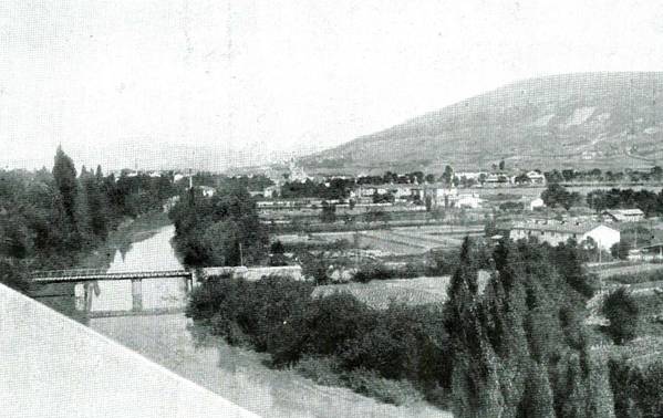 Puente de Chopitea a la salida de pamplona, fondo: Juan Manero