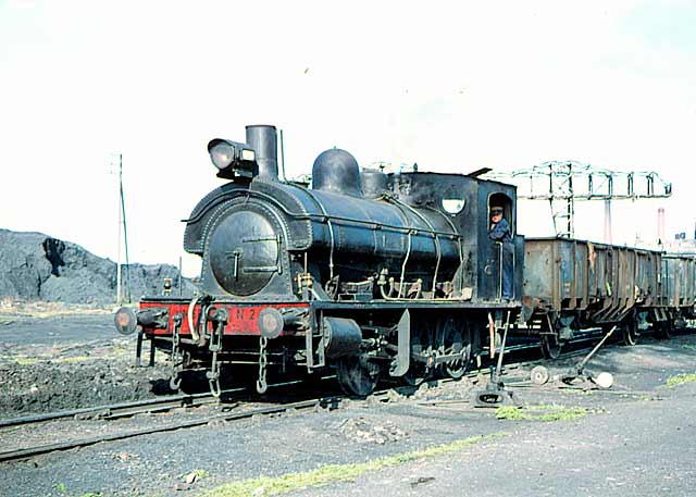 Correo en 1971, estacion de Ponferrada, foto: Juan Peris Torner