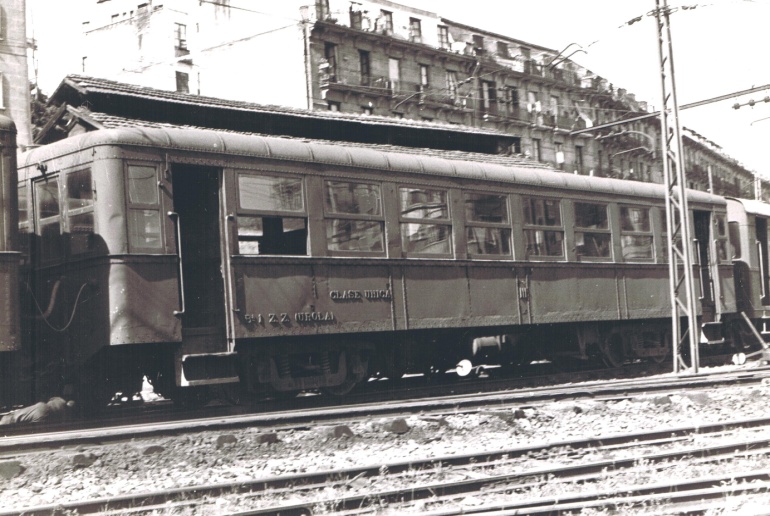 Coches del Urola en Amara, 24 septiembre 1965, 