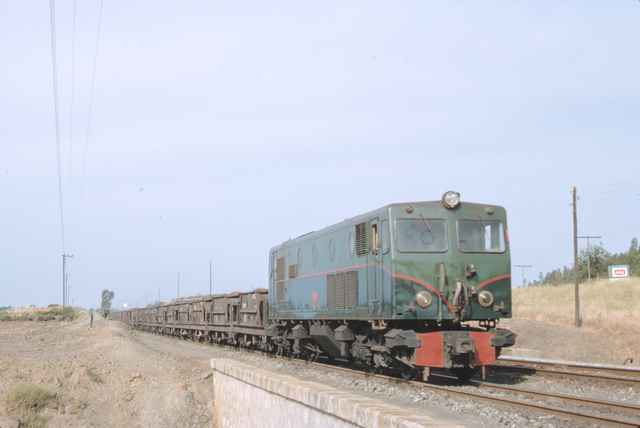 Locomotora Diesel , mayo 1976, 