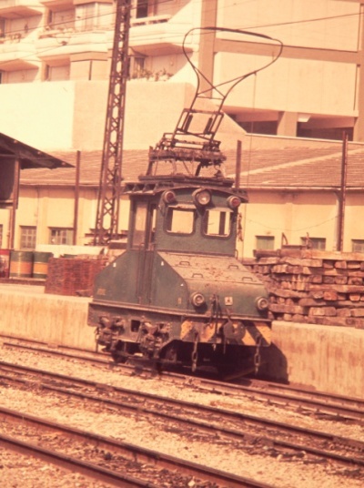 Tractor electrico T-10, foto Juan Peris Torner