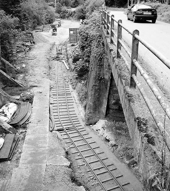 OBRAS TREN TURISTICO MINERO ECOMUSEO VALLE DEL SAMUÑO. SOCAVON EMILIA, POZO SAMUÑO DE HUNOSA